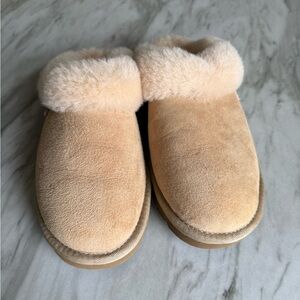 UGG Cluggette Cream Fuzzy Slippers